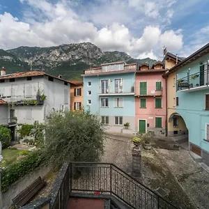 Casa Royale Acqua Apartment Lierna
